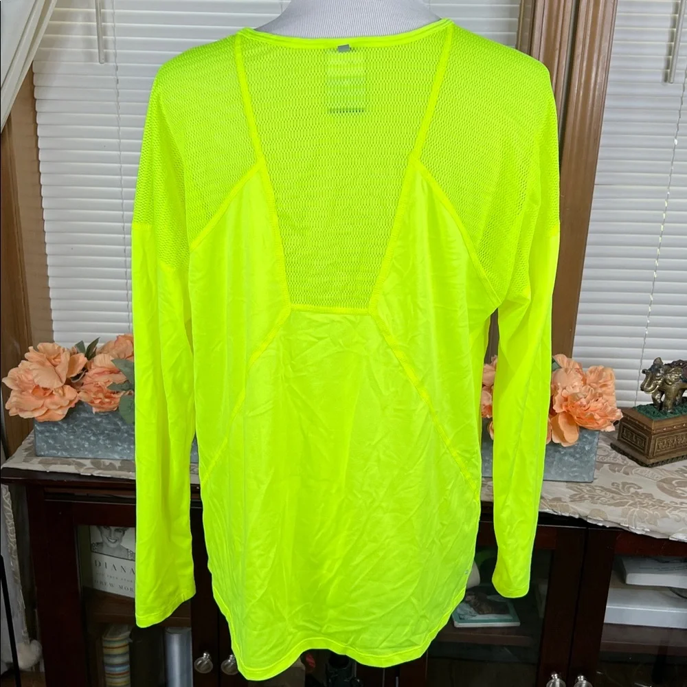 Nike Long Sleeve Dry Fit Top Size Large